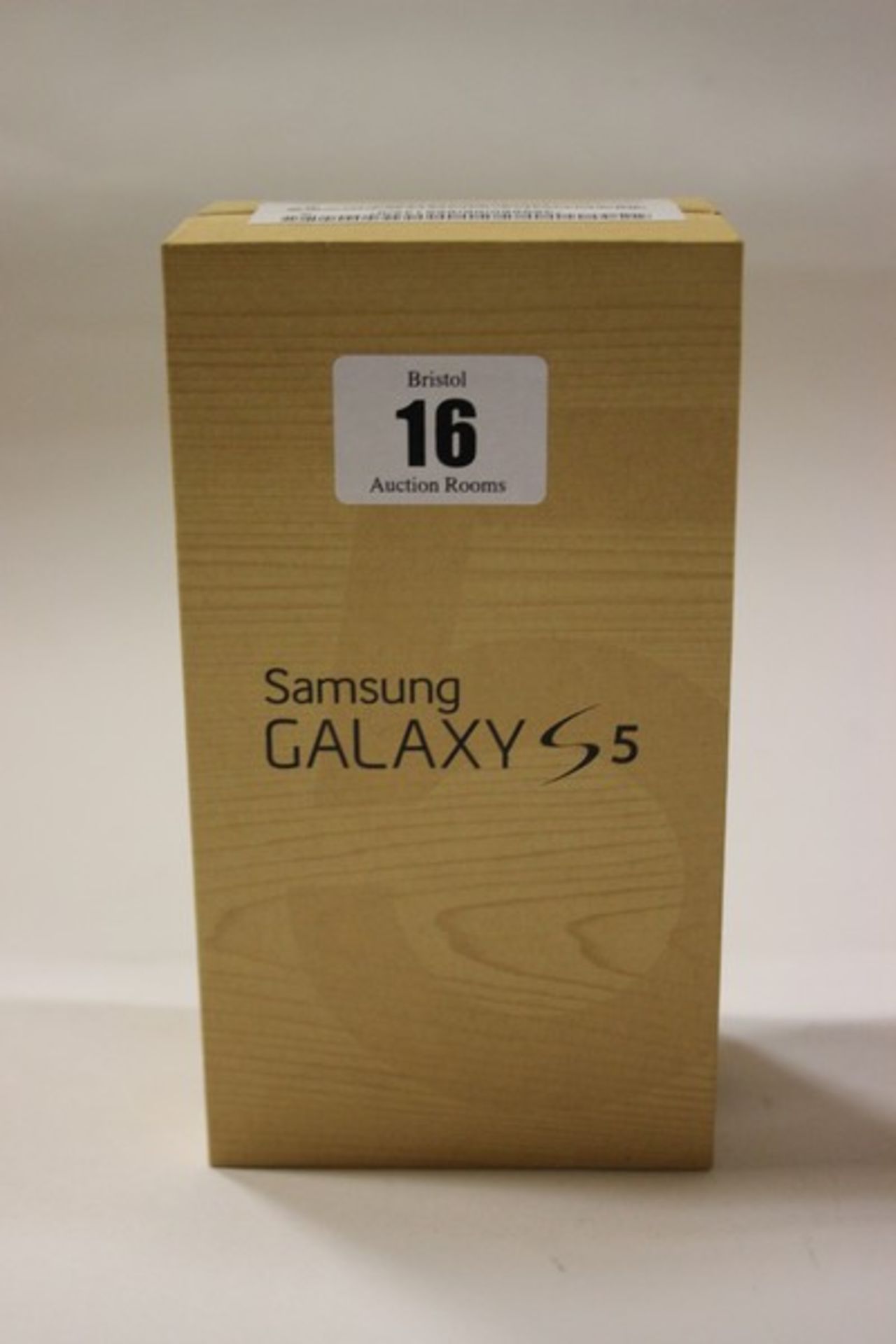 A Samsung Galaxy S5 charcoal black model: SM-G900FD imei: 359660066581420 (Boxed and sealed