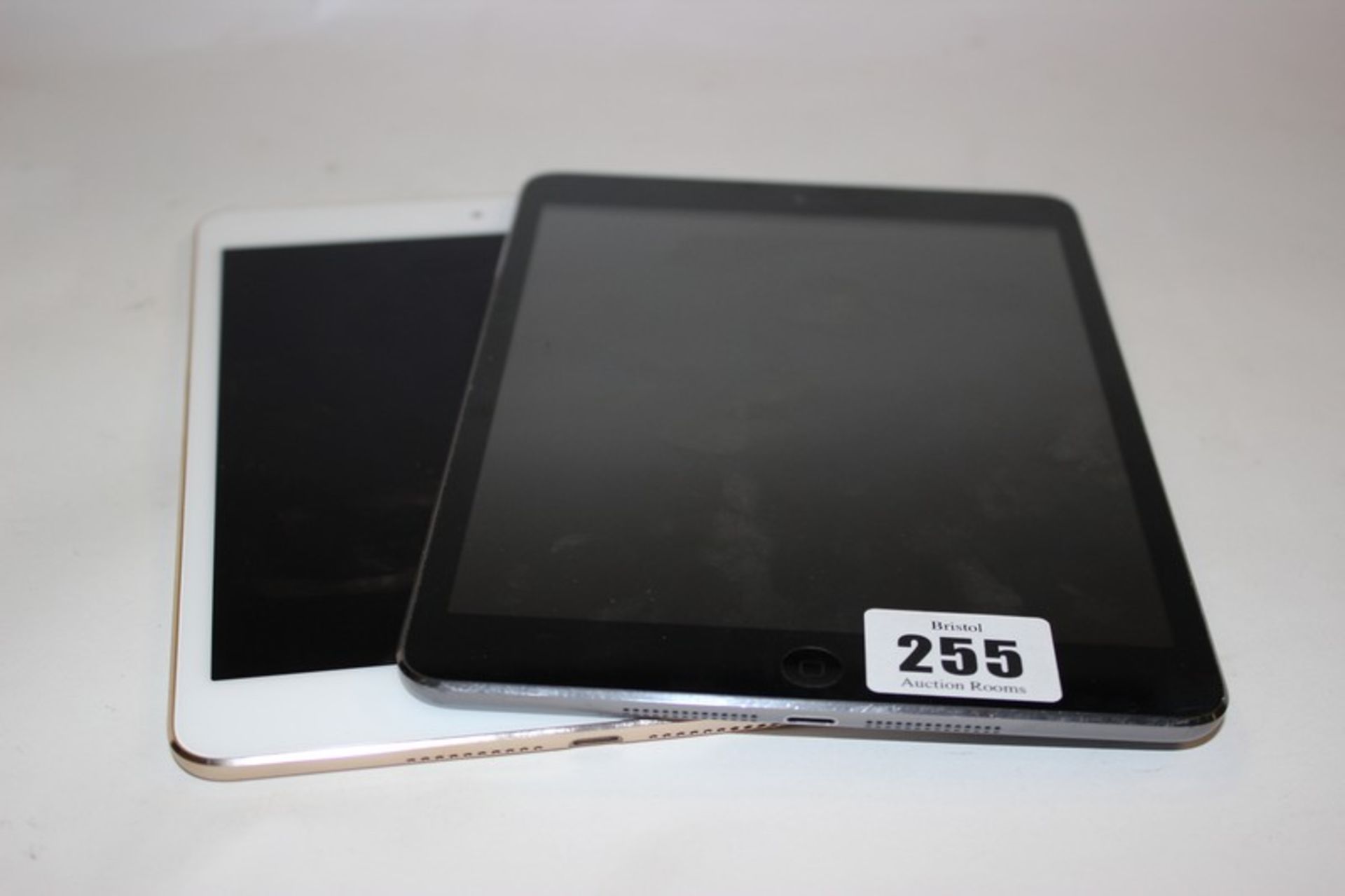 An iPad Mini 4 A1538 serial: F9FRJ51YGHKD and an iPad Mini A1432 serial: F7QLNR8BFP84 (Both