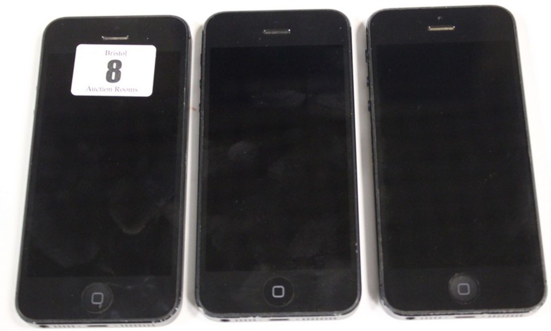 Three iPhone 5 A1429 imei: 013737003098813, 013626003251037 and 013345001350945 (Activation locked).