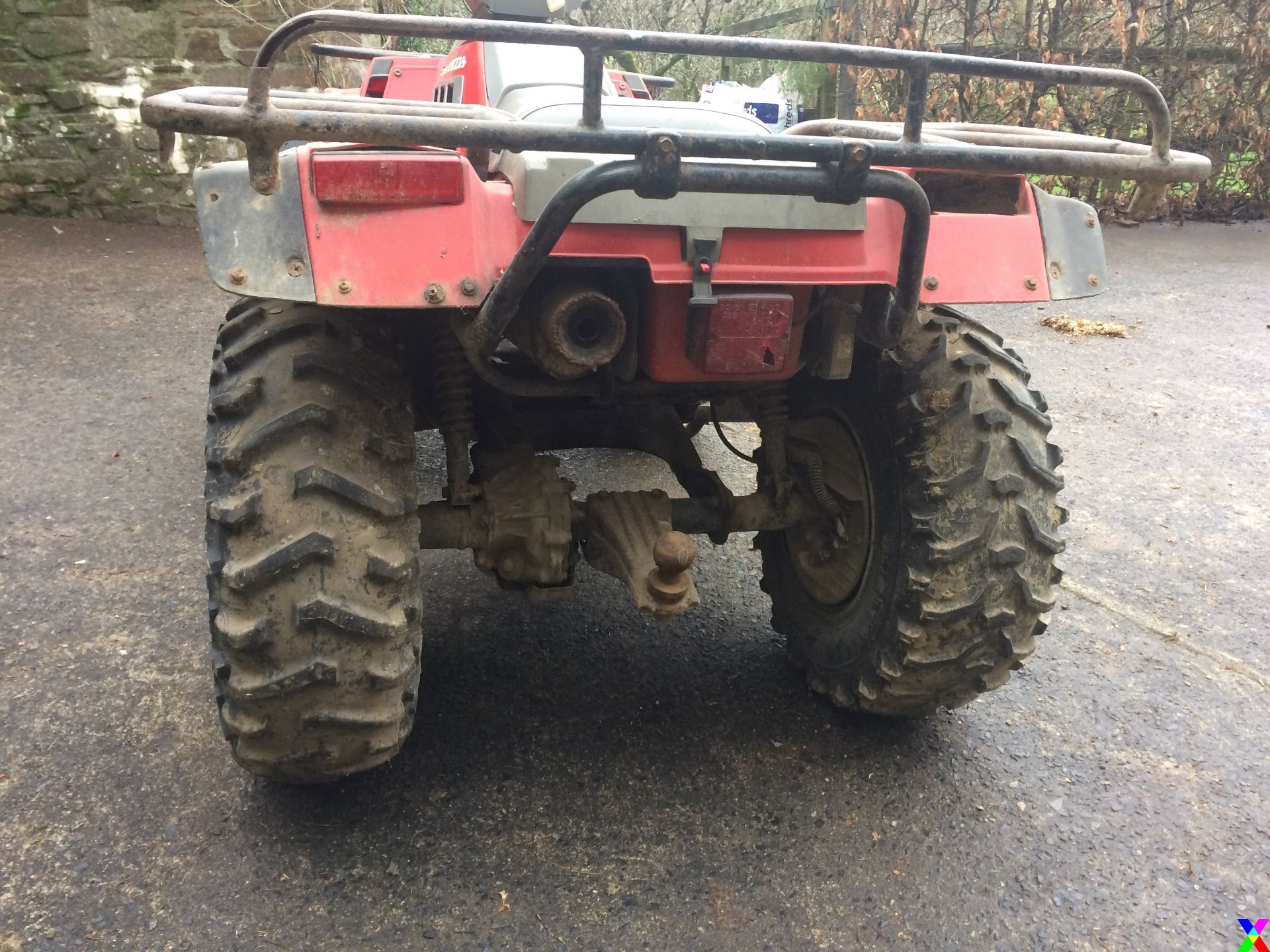 Honda Big Red TRX 300 4x4 Quad Bike. Turns over but non runner. Location - Great Torrington, Devon - Image 6 of 8