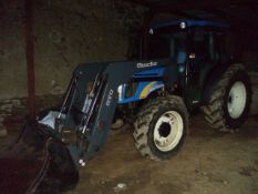 New Holland T4030 Deluxe 4WD Tractor (2010). c/w Quiche Q20 Loader. Location: Umberleigh North Devon