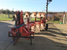 Gregoire Besson R65 514 160 90 5f reversible plough (95) - Location - Sandy Bedfordshire