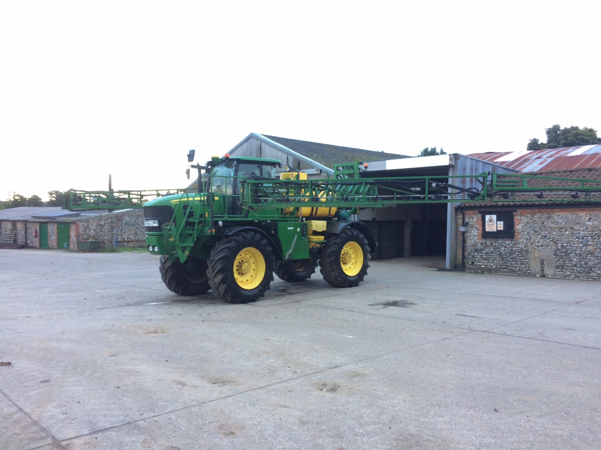 John Deere 5430i Self Propelled Sprayer (2010), 6478hrs, 32/18M Booms, - Image 2 of 7