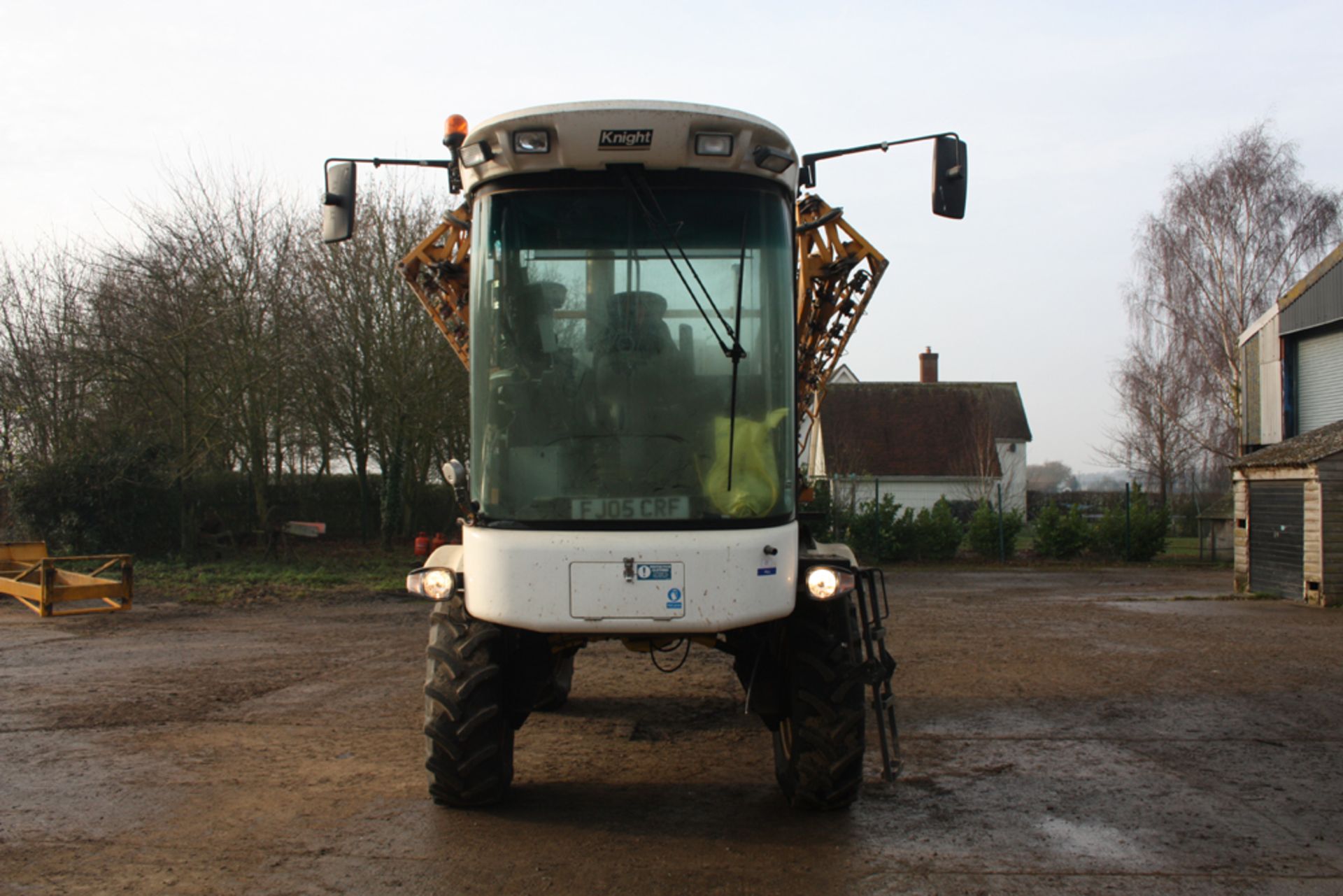 2005 Knight 1835 24m 3600ltr self-propelled sprayer with Laser Agitation, air suspension, - Image 3 of 6