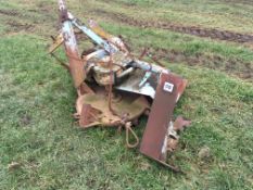 Linkage mounted V-shape PTO driven trencher