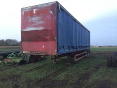 1991 40ft curtain sided trailer adapted for crop ventilation with partitions and fans