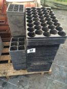 Qty module trays,