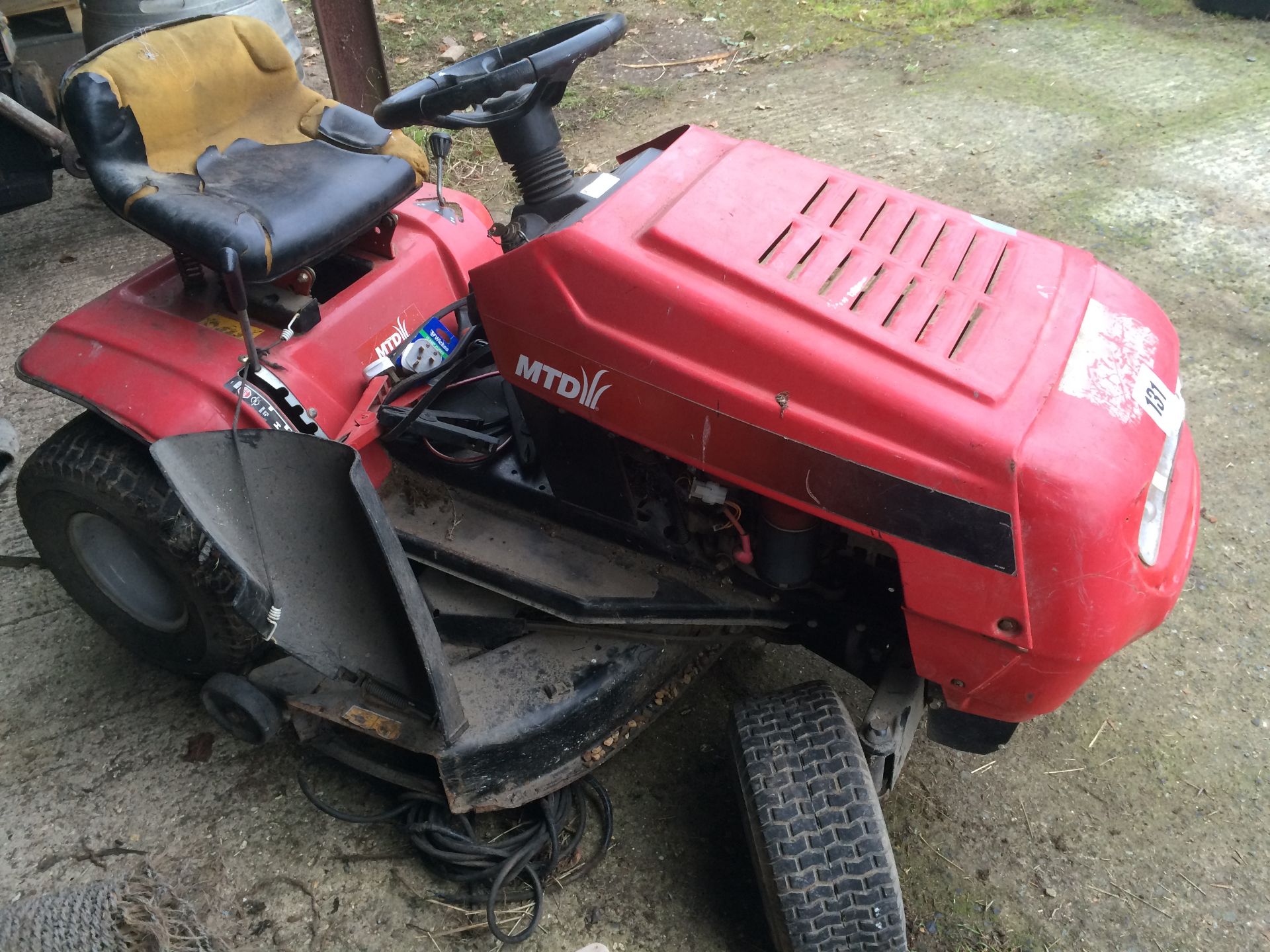 MTD Ride on Mower 115/96