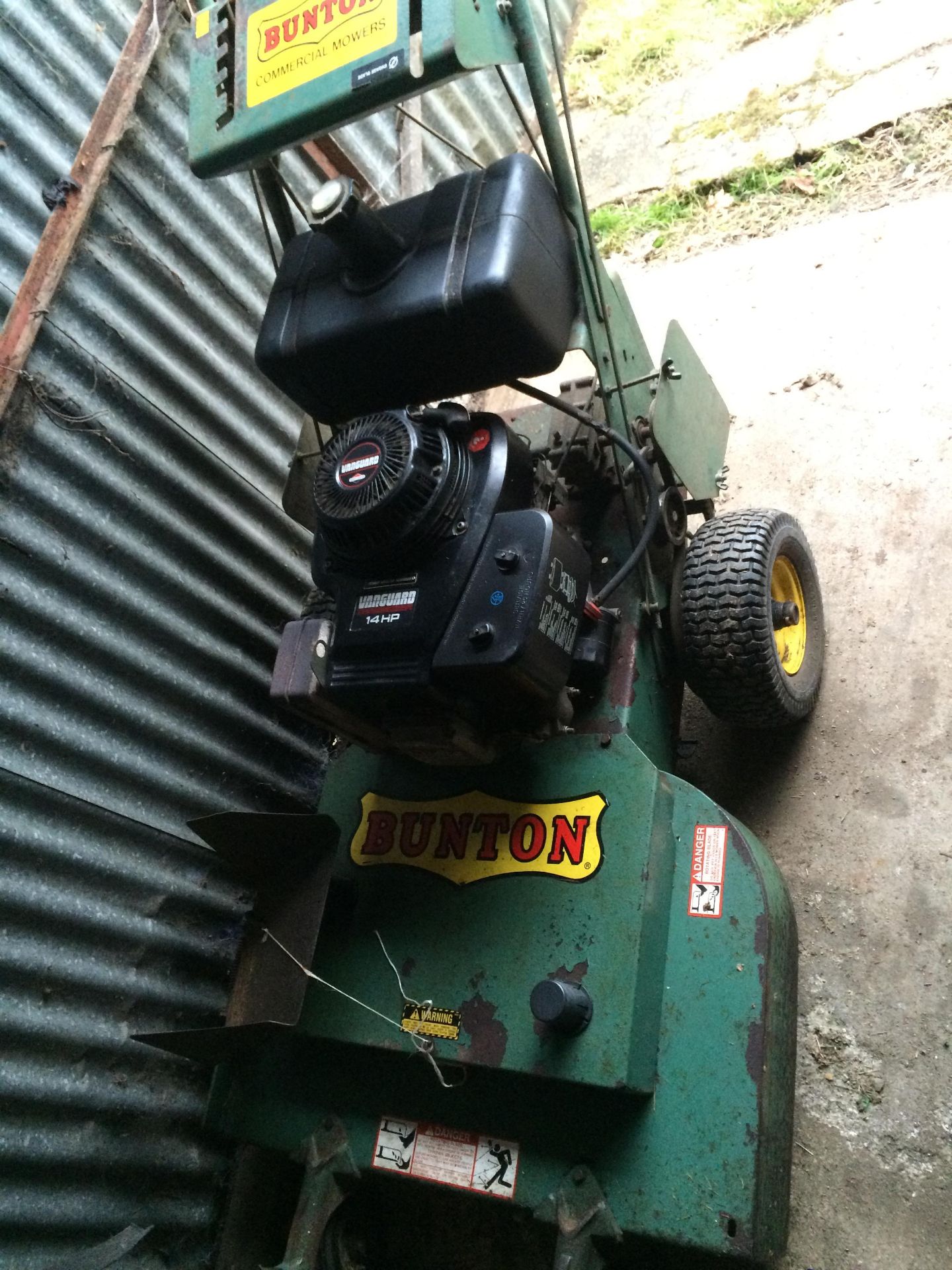 Bunton Rough Cut out front mower