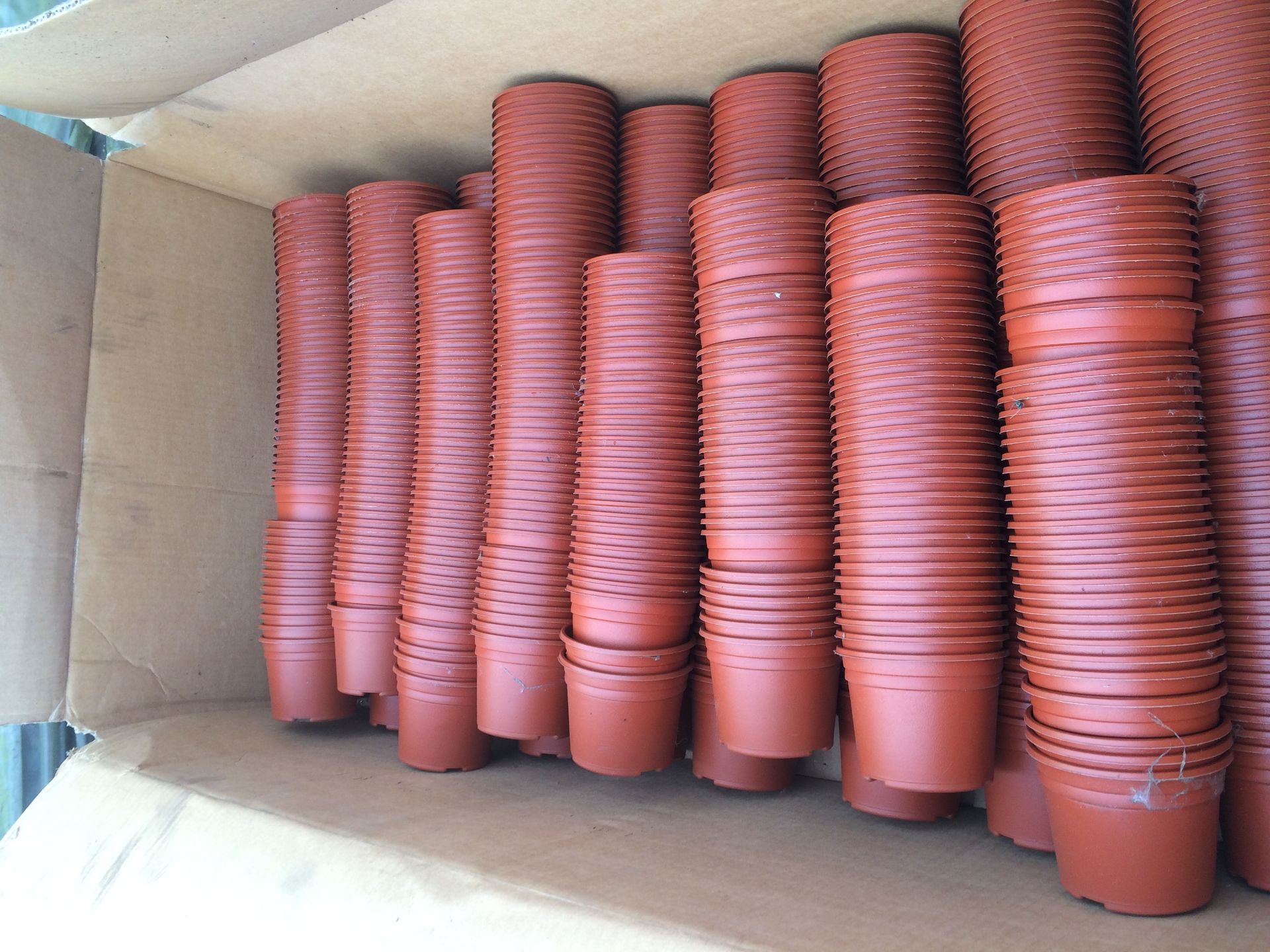 Pallet of new pots, - Image 2 of 2