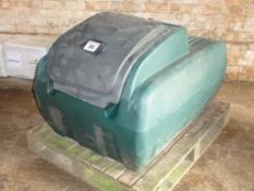 Plastic diesel transfer tank (approximate capacity 450 litres)