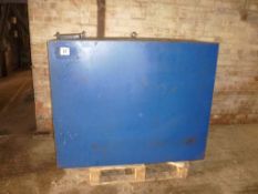 Painted steel fuel tank (approximate capacity 1000 litres)