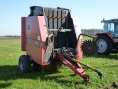 Massey Ferguson 828 round baler