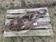 Pair Massey Ferguson 3pt linkage arms