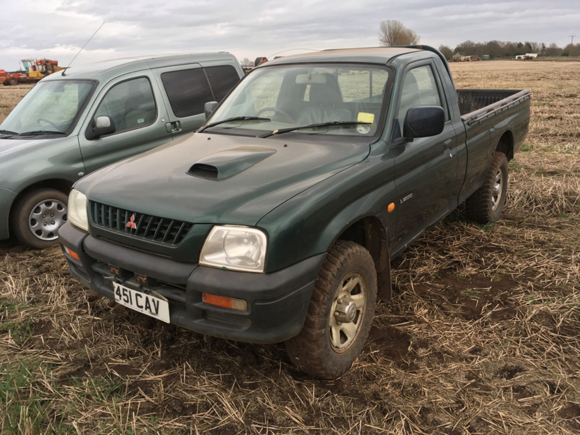 Mitsubushi L200 pickup. Reg No: Y451 CAV. Mileage 211,000.