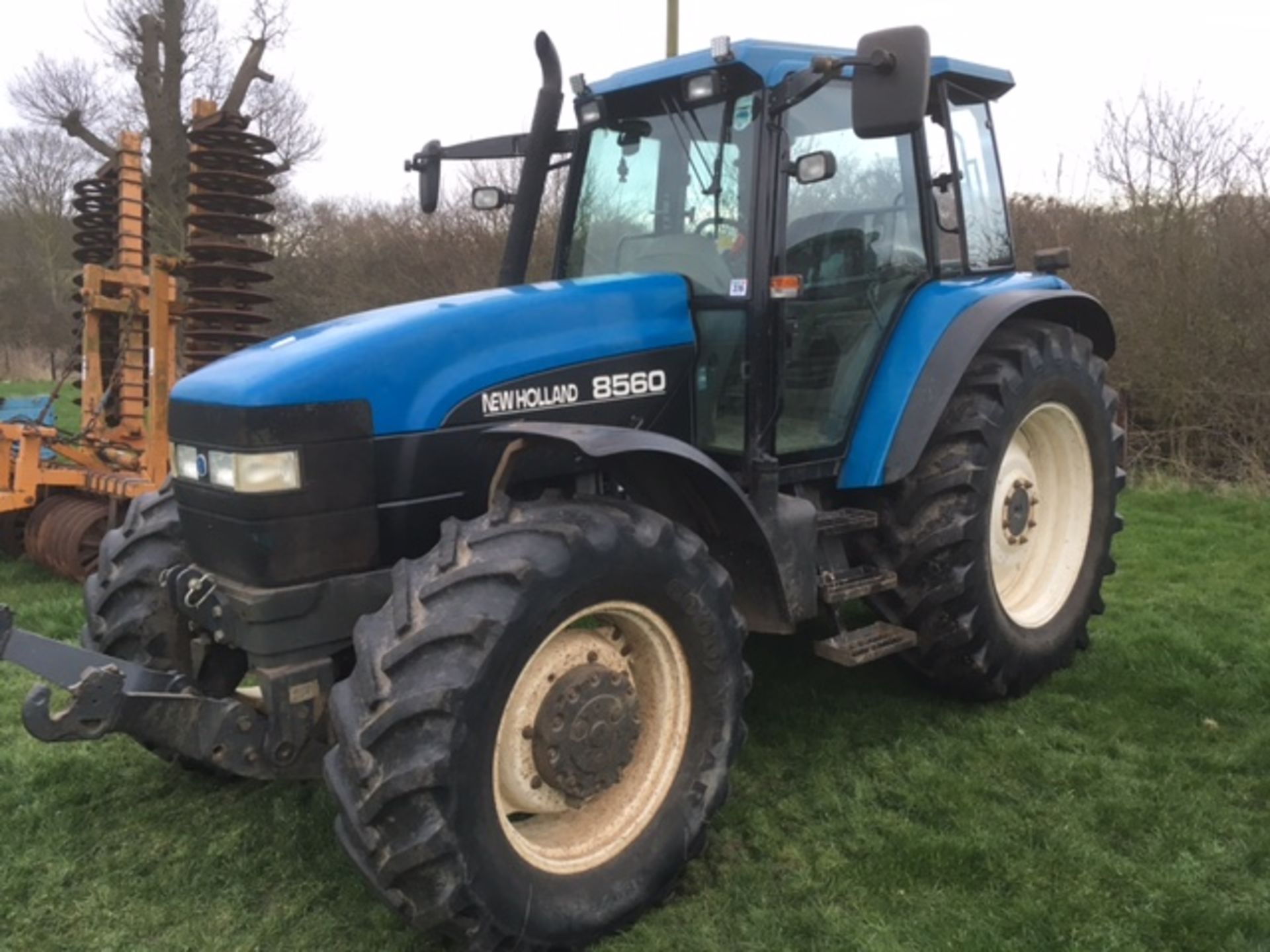 1999 New Holland 8560, Reg T319 CNO, 40K Powershift, 4 Spools, Hours 6,202, - Image 2 of 5