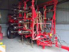 2013 Dale Drills Eco-drill 7m drill with 3 tonne seed and fertiliser hopper.