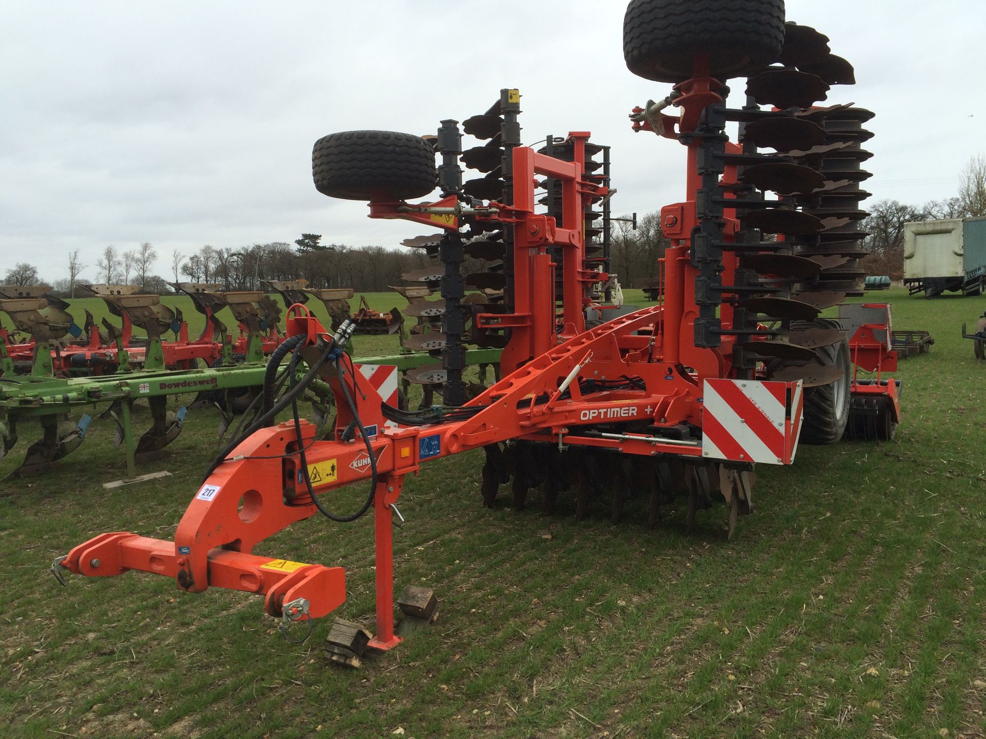 2014 Kuhn Optima 6003 6m disc cultivator with packer roller.