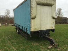 Tautliner 20ft curtain side, single axle trailer with brakes and lights