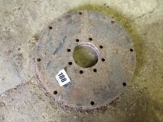 Wheel centres for terra tyres