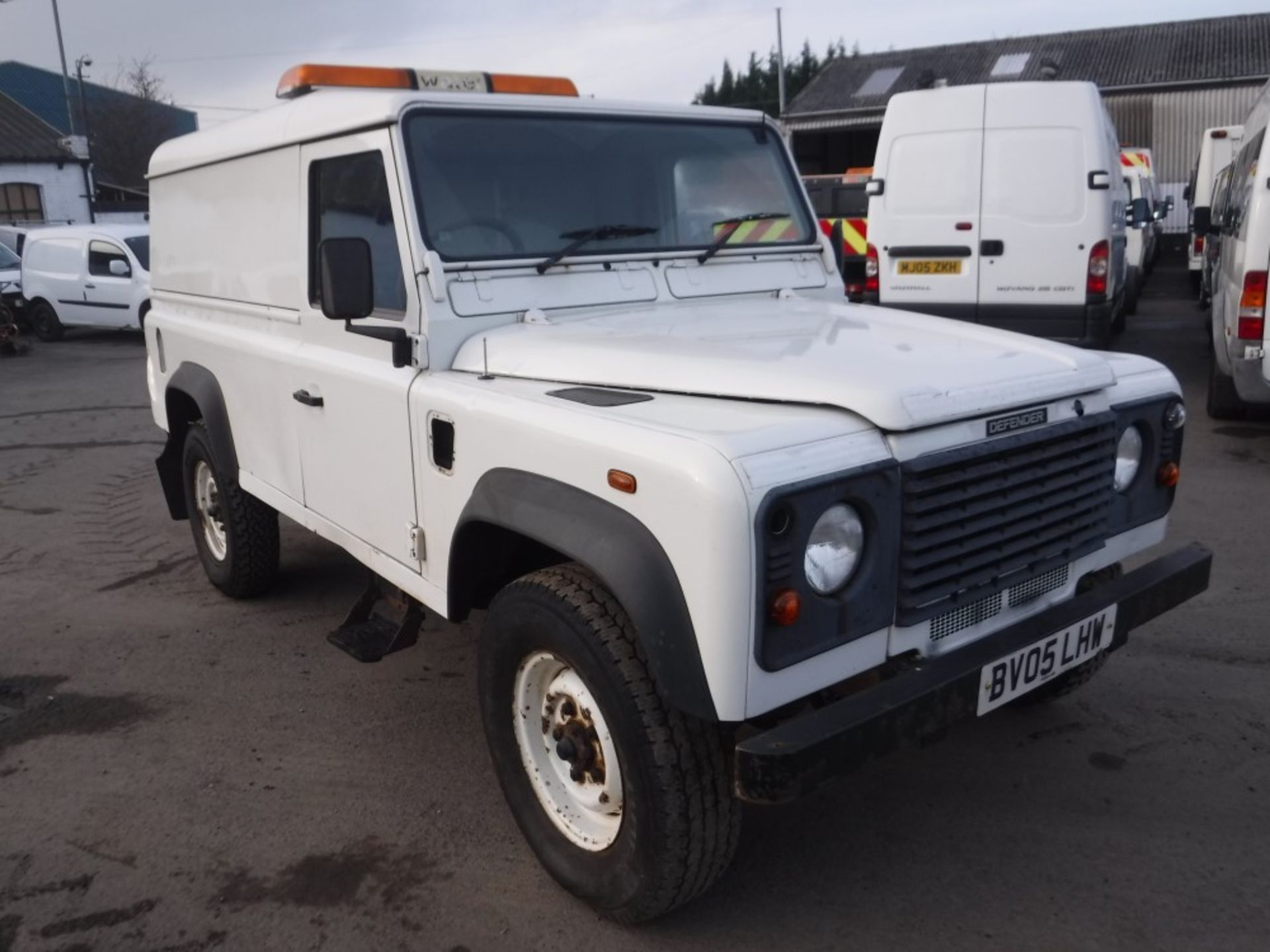 05 reg LAND ROVER DEFENDER 110 HARDTOP TD5, 1ST REG 04/05, 153639M WARRANTED, V5 HERE, 1 OWNER