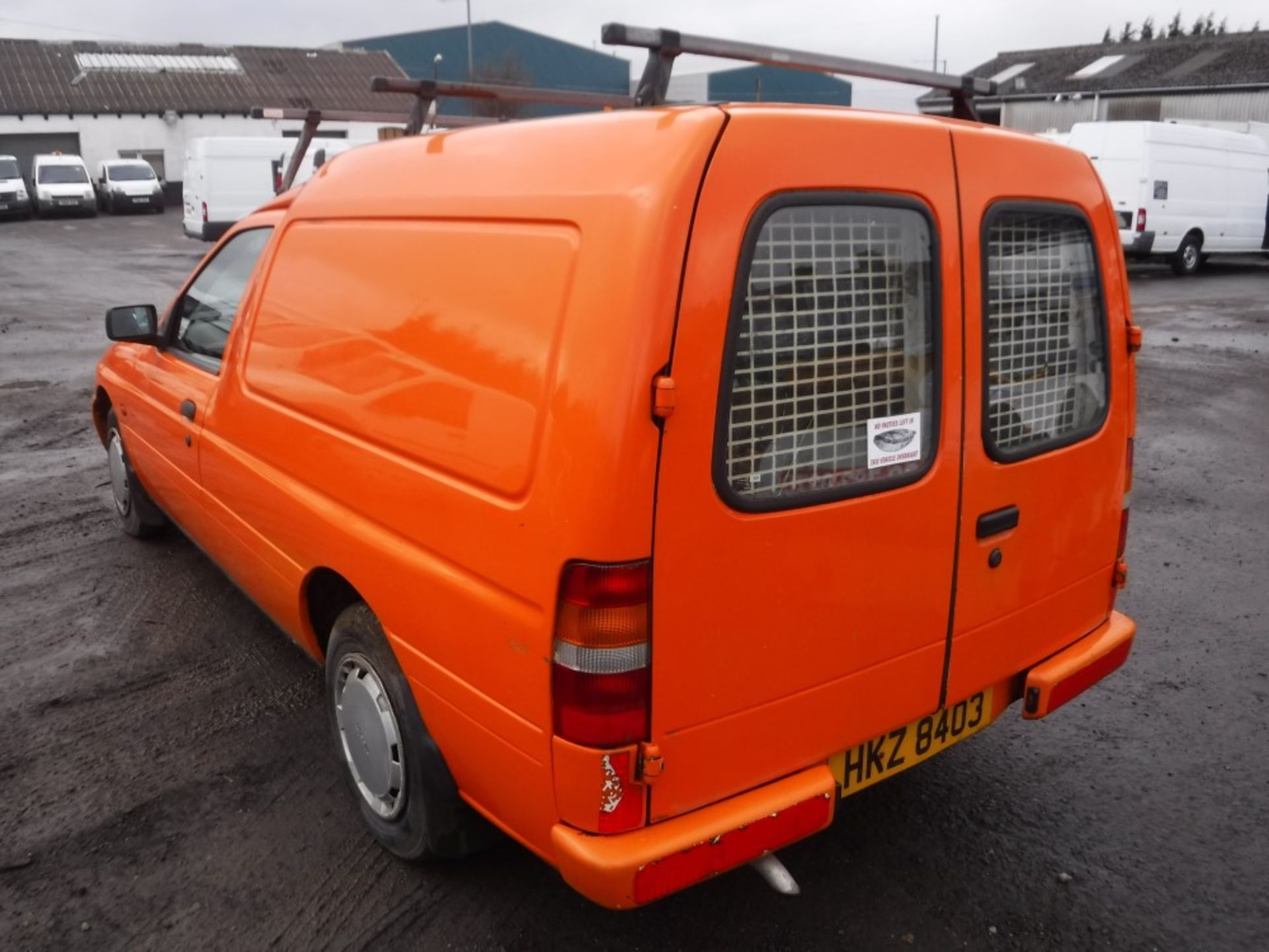 FORD ESCORT VAN, NO PAPERWORK [NO VAT] - Image 3 of 5