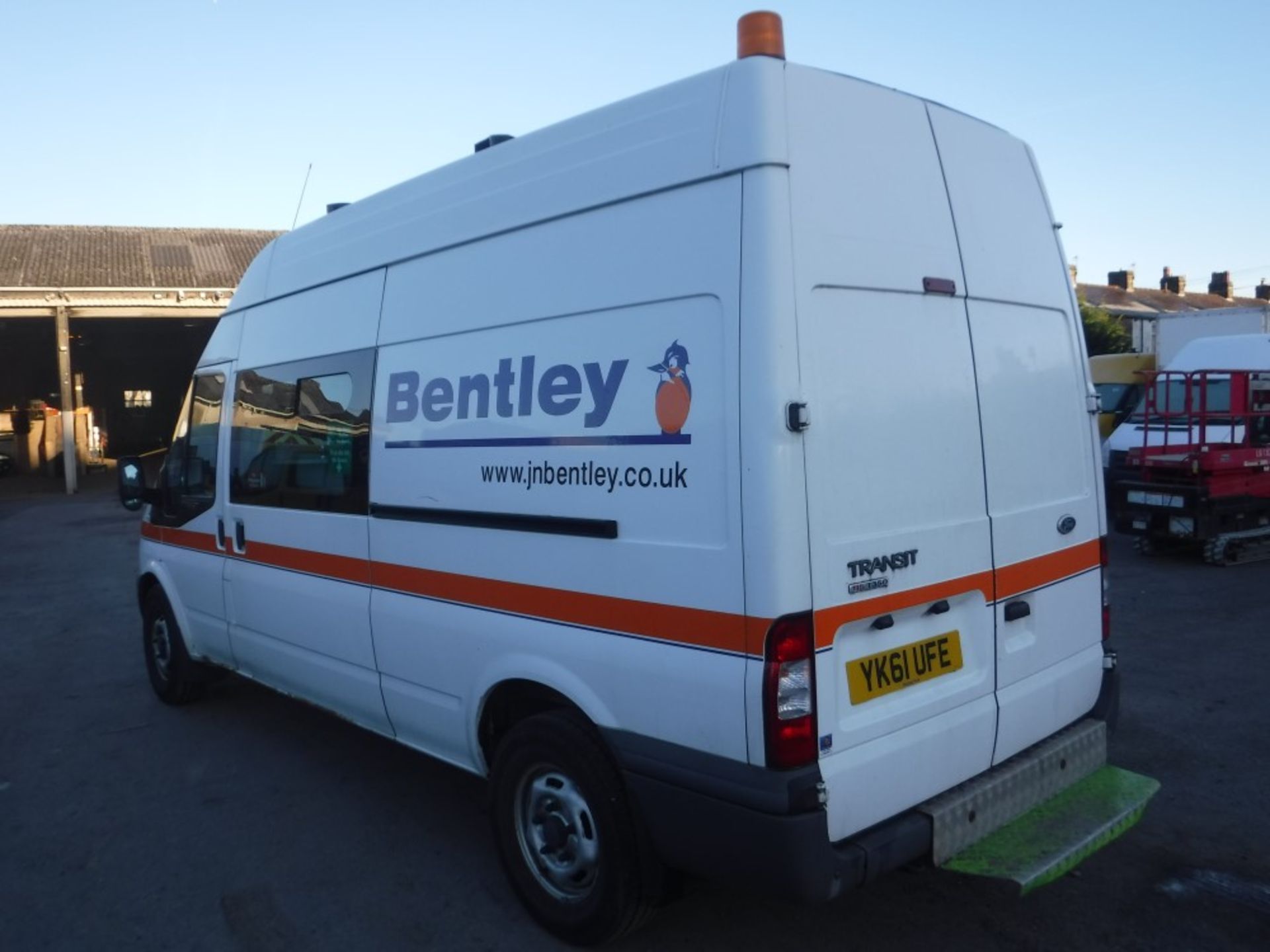 61 reg FORD TRANSIT 115 T350L RWD PANEL VAN, 1ST REG 09/11, TEST 09/17, 104143M WARRANTED, V5 - Image 3 of 10