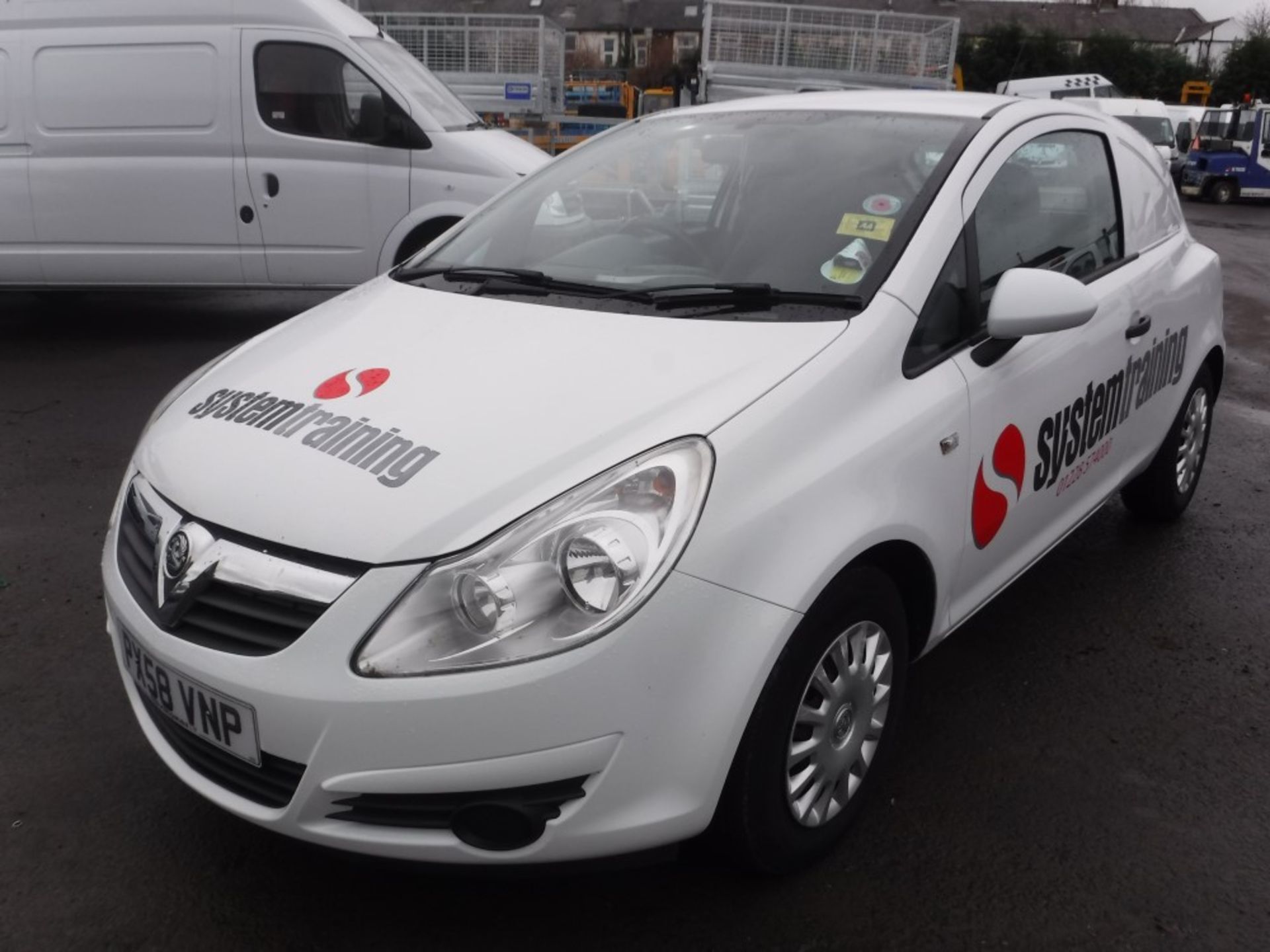 58 reg VAUXHALL CORSA CDTI VAN, 1ST REG 09/08, TEST 09/17, 116054M, V5 HERE, 1 FORMER KEEPER [+ - Image 2 of 5