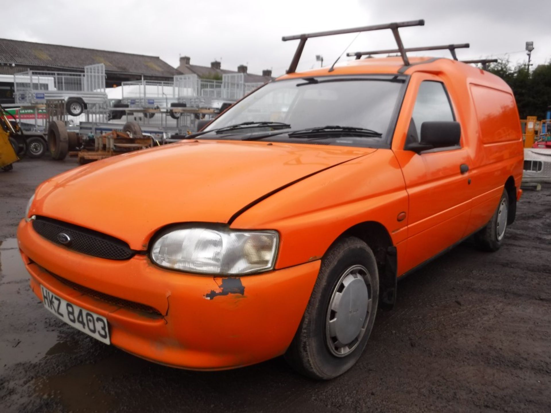 FORD ESCORT VAN, NO PAPERWORK [NO VAT] - Image 2 of 5