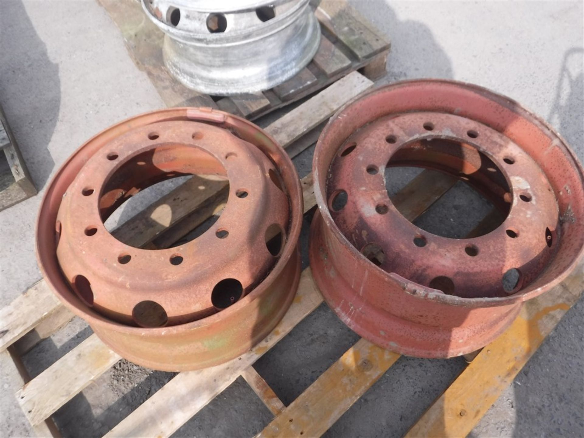 2 STEEL WHEEL RIMS [+ VAT]