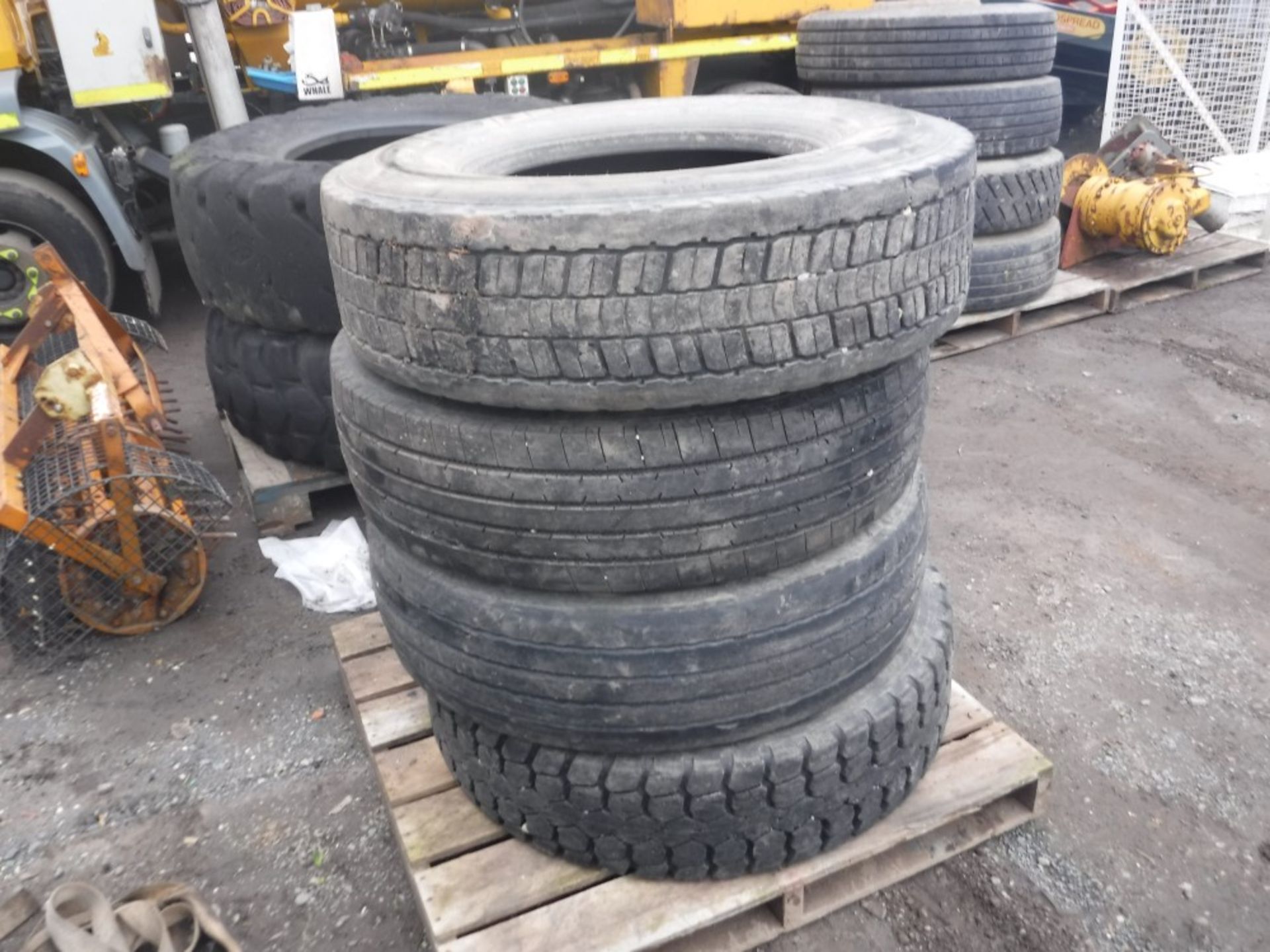 4 PART WORN 295 TYRES [NO VAT]