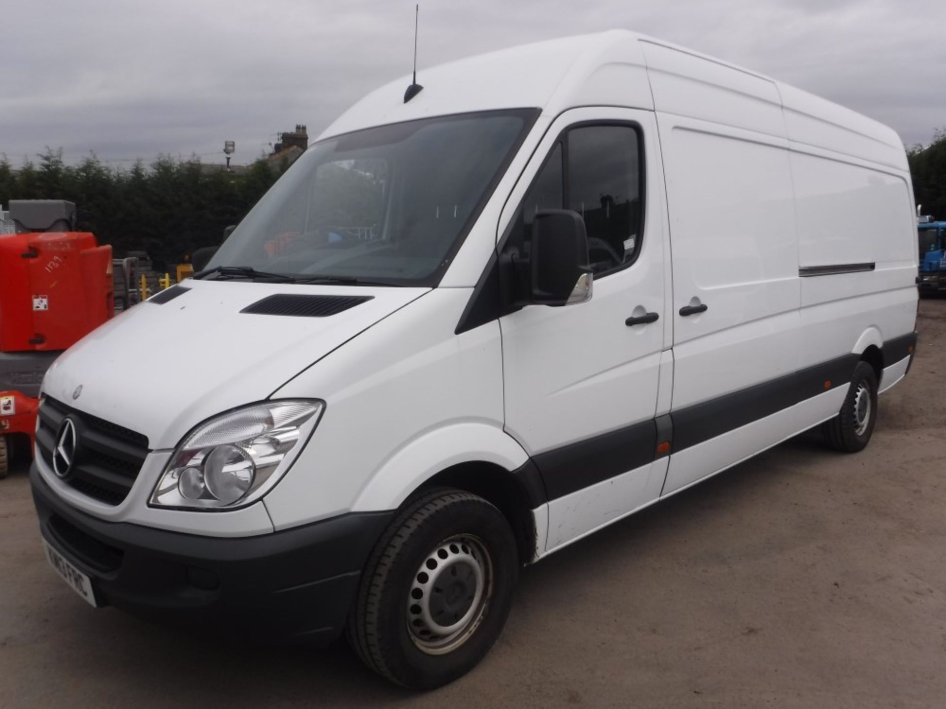 13 reg MERCEDES SPRINTER 313 CDI, 1ST REG 05/13, 129039M WARRANTED, V5 HERE, 1 OWNER FROM NEW [+ - Image 2 of 5