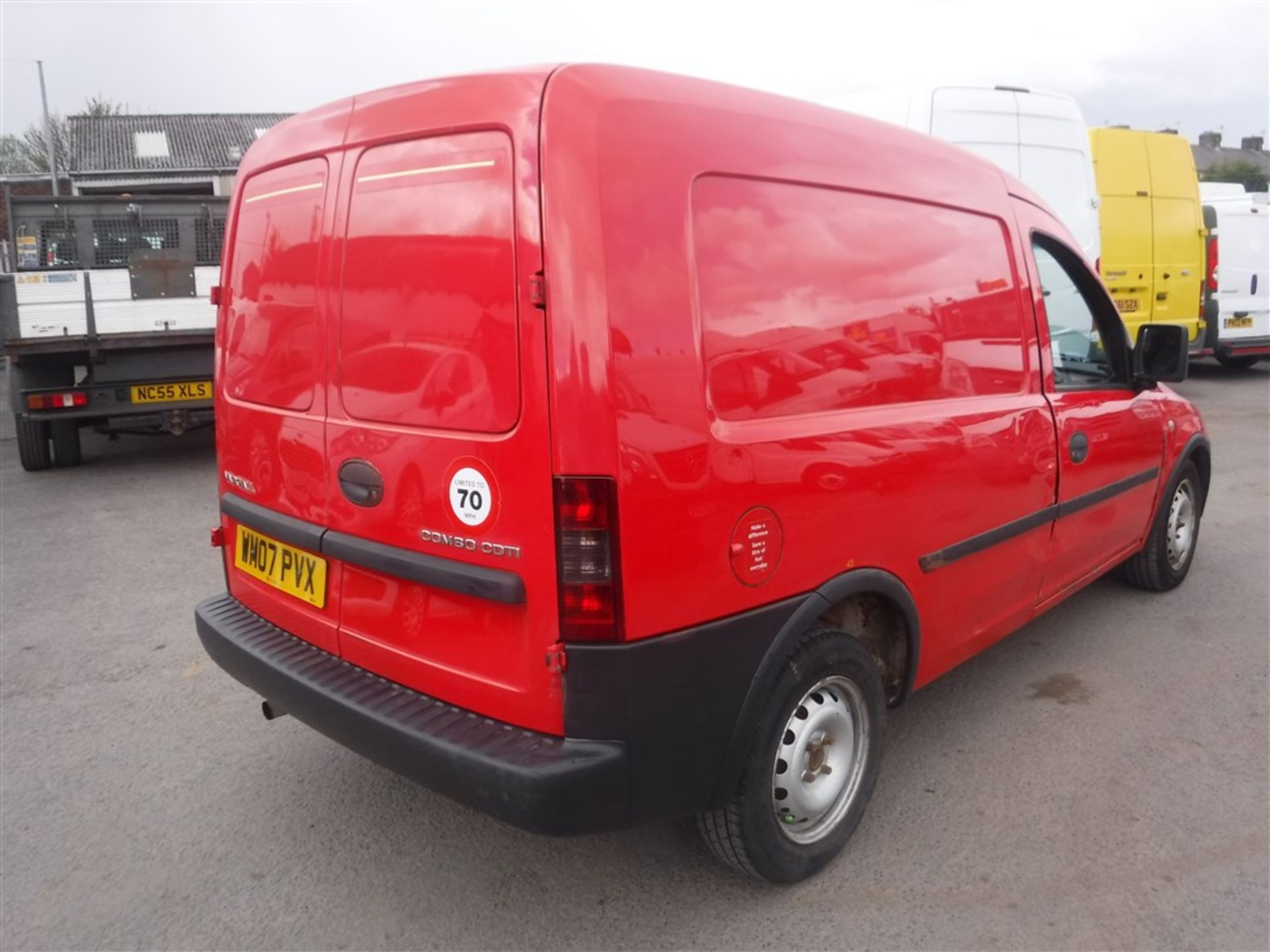 07 reg VAUXHALL COMBO 1700 CDTI, 1ST REG 08/07, TEST 04/18, 136539M WARRANTED, V5 HERE, 1 OWNER FROM - Image 4 of 5