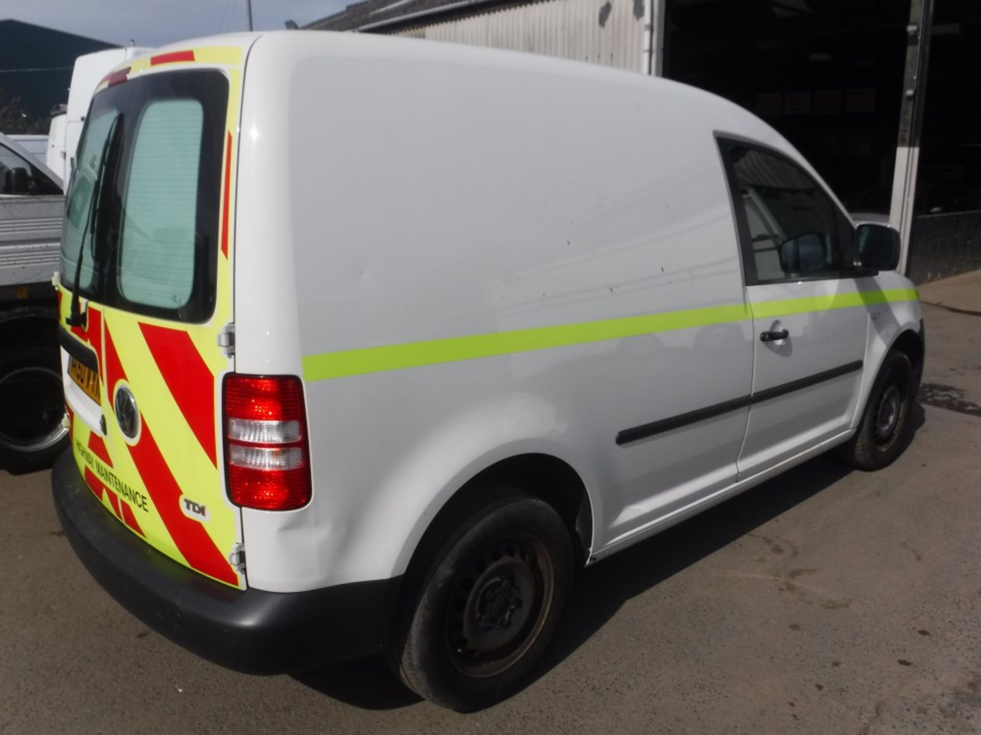 60 reg VW CADDY C20 TDI 102 VAN, 1ST REG 01/11, TEST 04/18, 79681M NOT WARRANTED, V5 HERE, 1 - Image 4 of 5