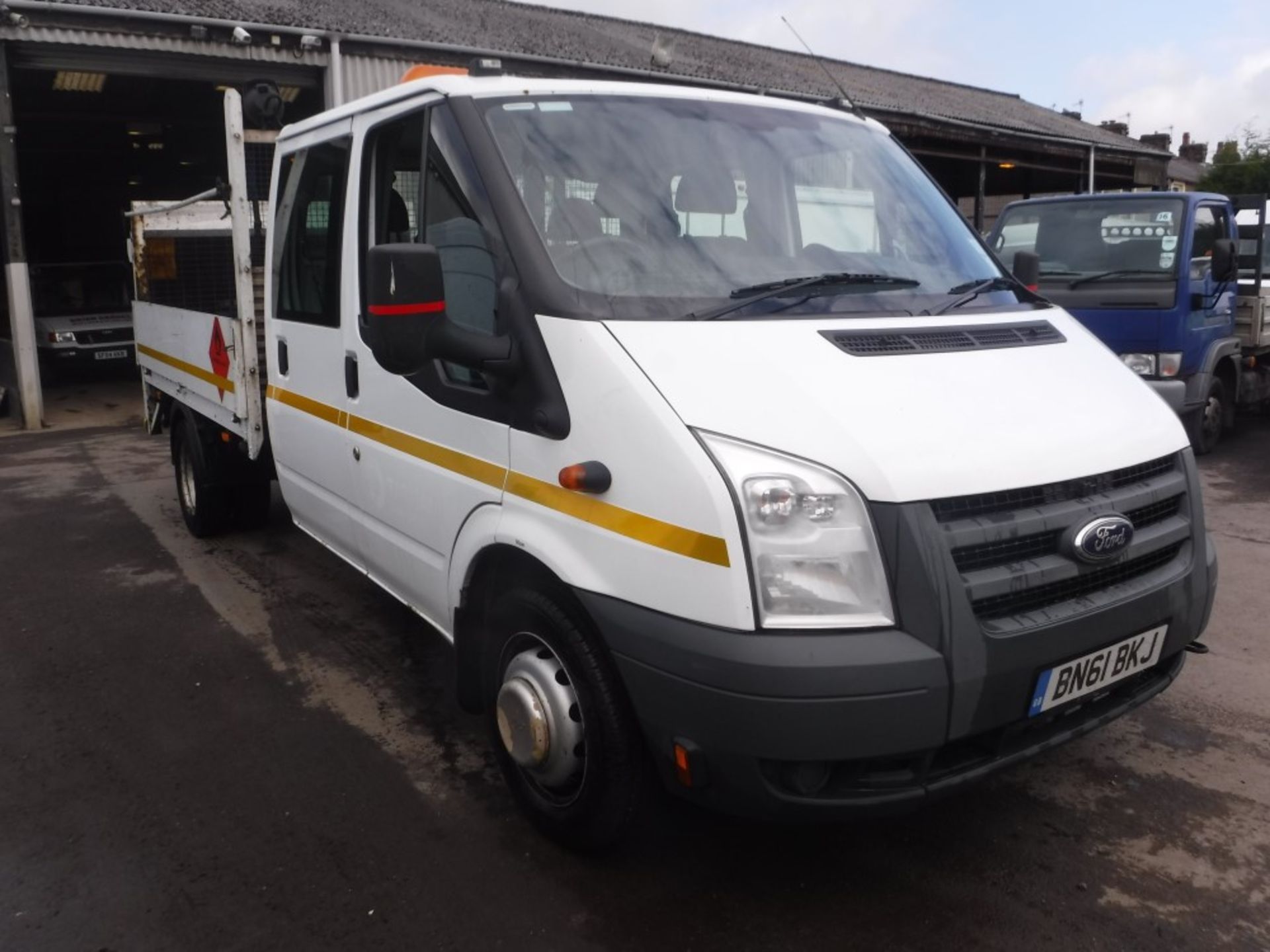 61 reg FORD TRANSIT 115 T350L D/C RWD, 1ST REG 11/11, TEST 11/17, 140704M NOT WARRANTED, V5 HERE,