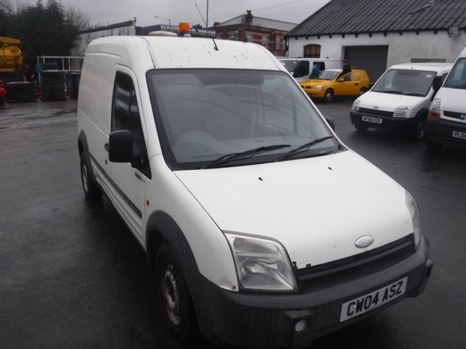 04 reg FORD TRANSIT CONNECT DOG VAN, 1ST REG 03/04, TEST 01/18, 159406M WARRANTED, V5 HERE, 1 FORMER