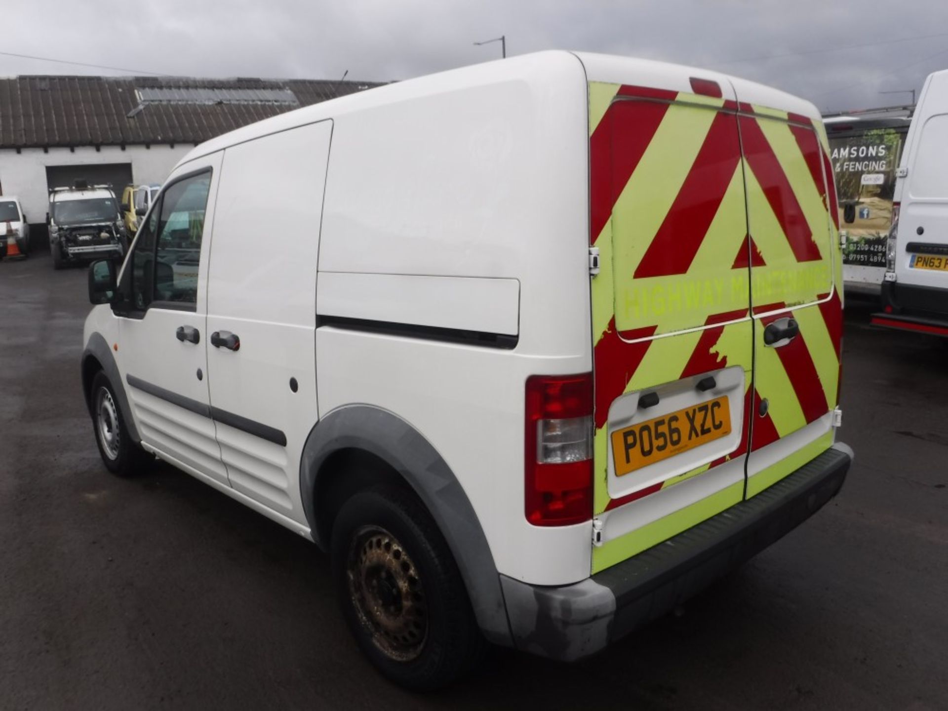 56 reg FORD TRANSIT CONNECT L200 TD SWB, 1ST REG 09/06, TEST 10/17, 123820M, V5 HERE, 1 OWNER FROM - Image 3 of 5