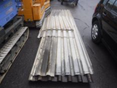 ASSTD FIBREGLASS CORRUGATED ROOFING SHEETS [NO VAT]