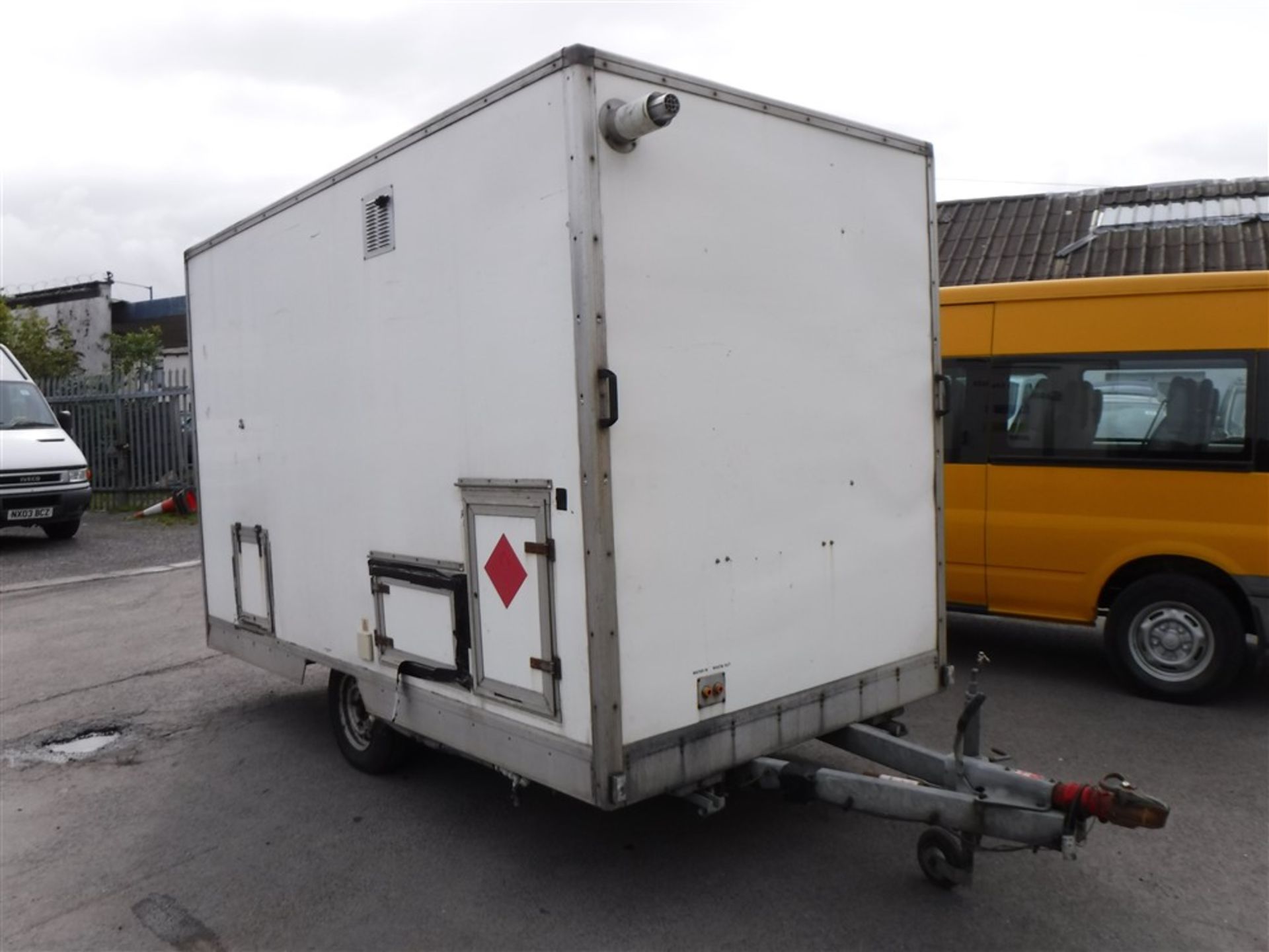 WELFARE/DECONTAMINATION UNIT (3) [NO VAT]