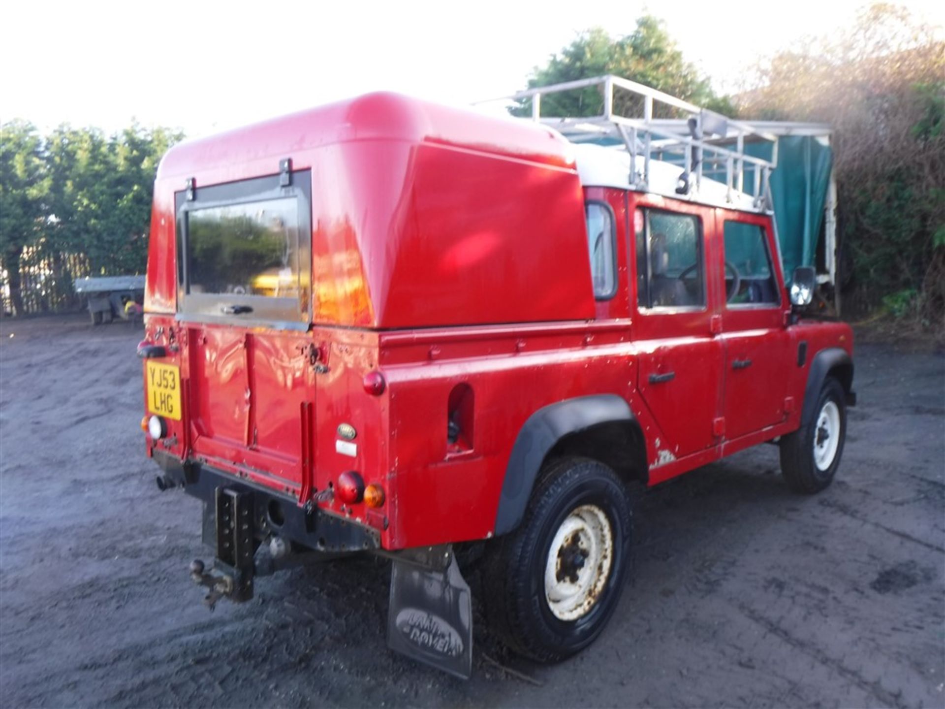 53 reg LANDROVER DEFENDER TD5 110 DOUBLE CAB PICKUP, 1ST REG 09/03, 144186M WARRANTED, V5 HERE, 1 - Image 4 of 5