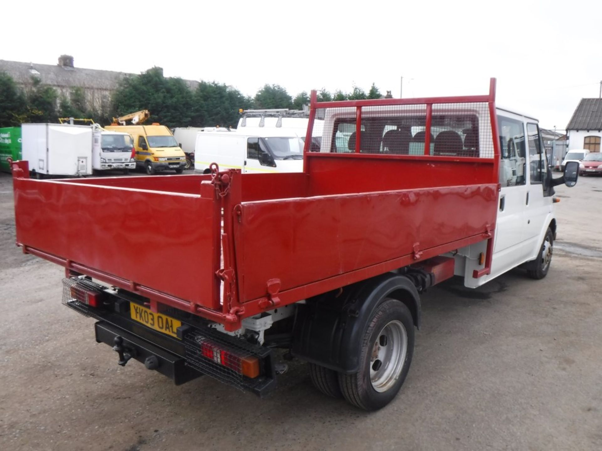 03 reg FOR TRANSIT 350 CREW CAB TIPPER, 1ST REG 03/03, TEST 04/18, 114856M NOT WARRANTED, V5 HERE, 1 - Image 4 of 5