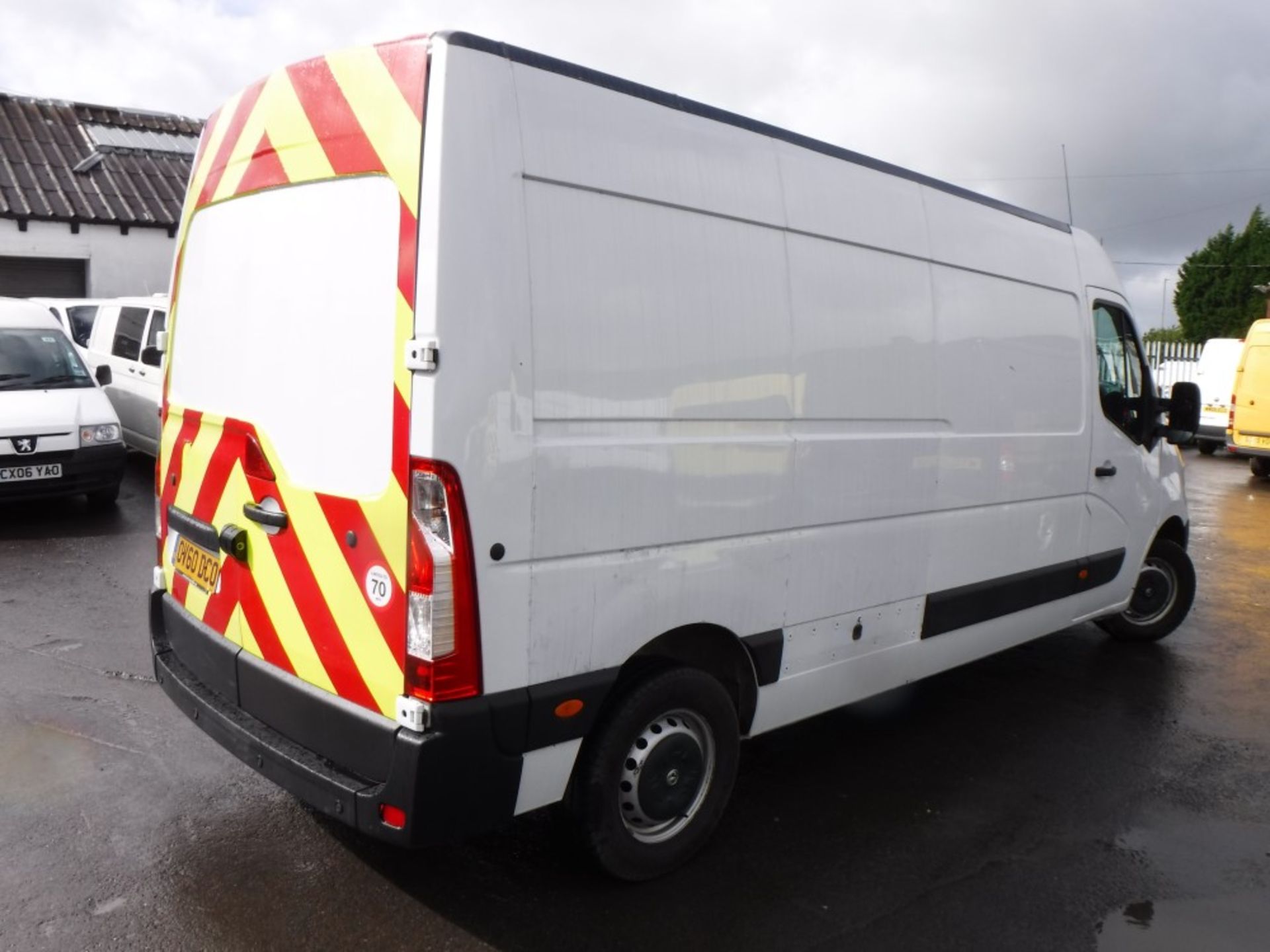 60 reg VAUXHALL MOVANO F3500 CDTI VAN, 1ST REG 11/10, 118167M WARRANTED, V5 HERE, 1 FORMER KEEPER [+ - Image 4 of 5