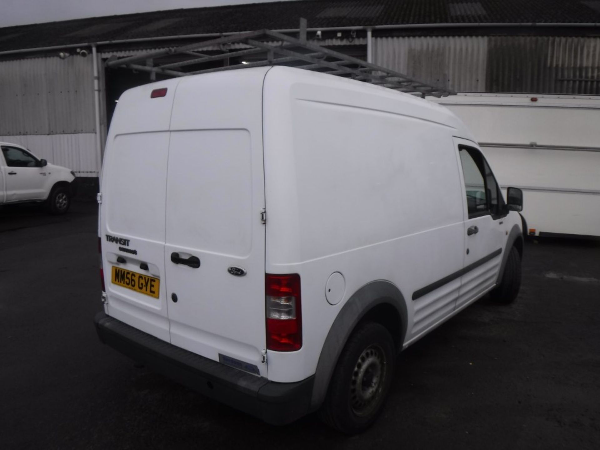 56 reg FORD TRANSIT CONNECT T230 L90, 1ST REG 02/07, TEST 12/18, 101728M, V5 HERE, 1 OWNER FROM - Image 4 of 5