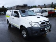 10 reg TOYOTA HI-LUX HL2 D-4D 4 X 4 PICKUP, 1ST REG 03/10, 134235M, V5 HERE, 1 OWNER FORM NEW (
