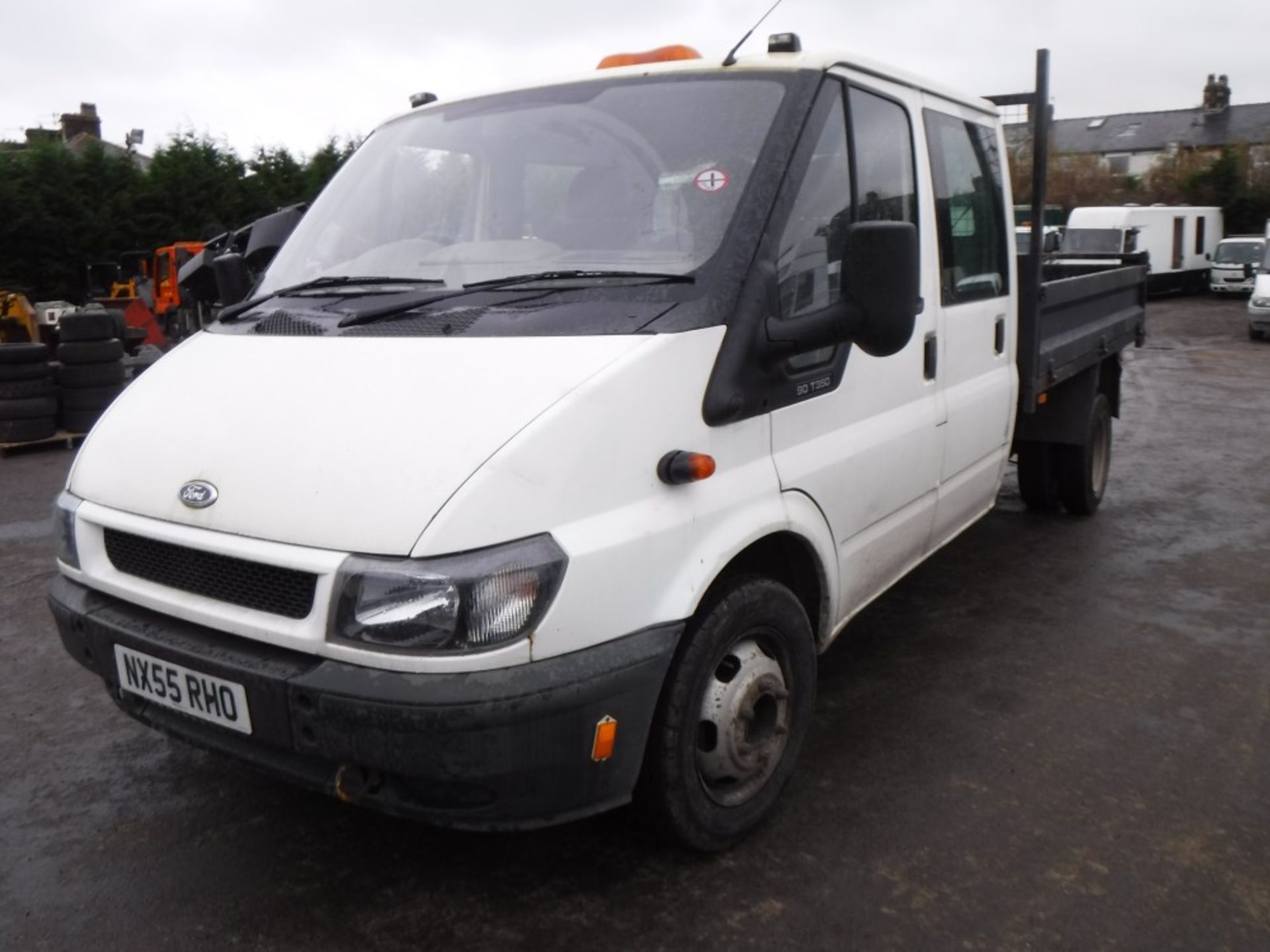 55 reg FORD TRANSIT 350 LWB CREW CAB TIPPER, 1ST REG 09/05, TEST 07/18, 66581M WARRANTED, V5 HERE, 1 - Image 2 of 5