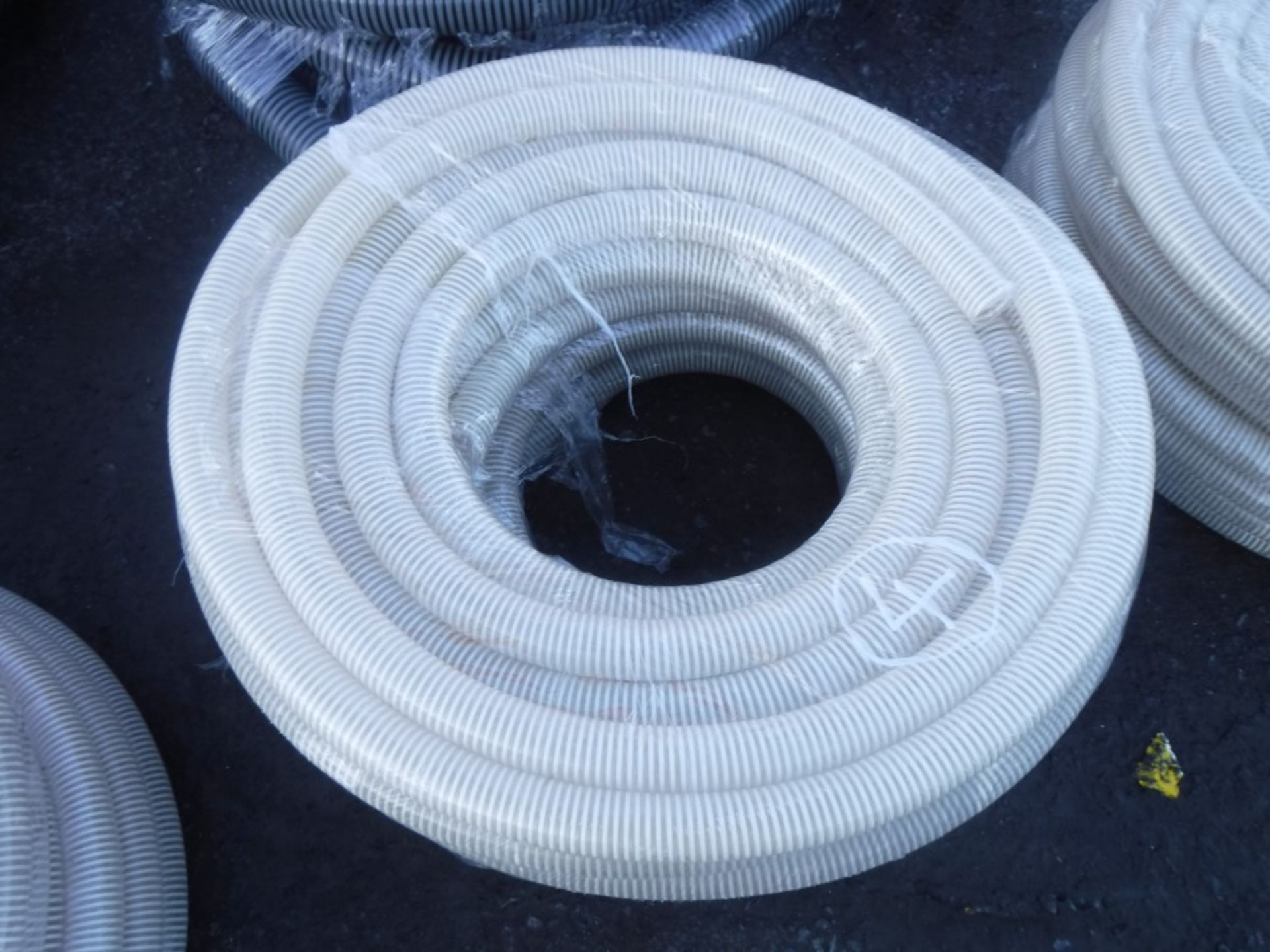 2 X 30MTS OF 1.5" SUCTION PIPE (4) [NO VAT]