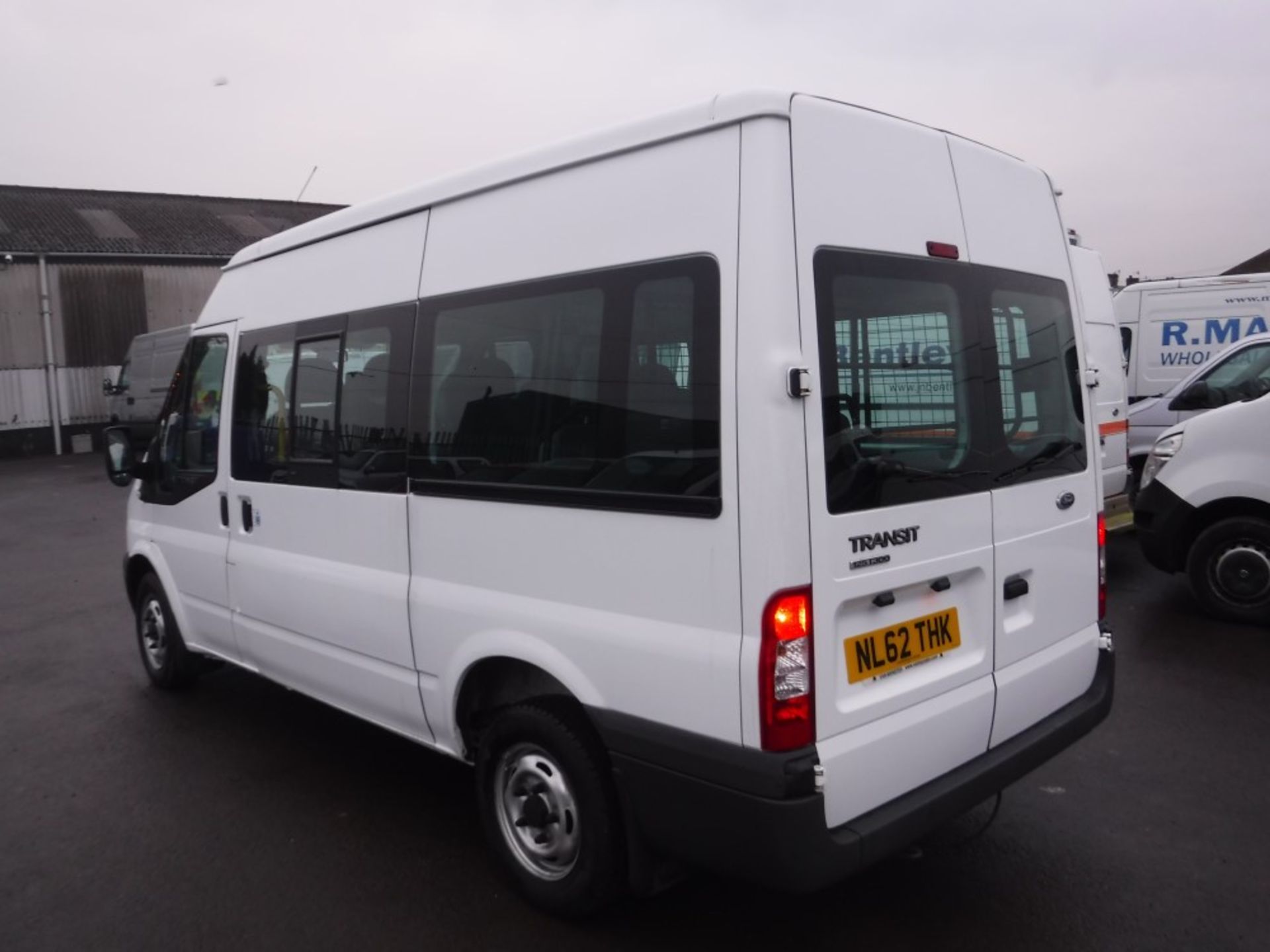 62 reg FORD TRANSIT 125 T300 FWD MINIBUS, 1ST REG 09/12, 173334M WARRANTED, V5 HERE, 1 OWNER FROM - Image 3 of 6