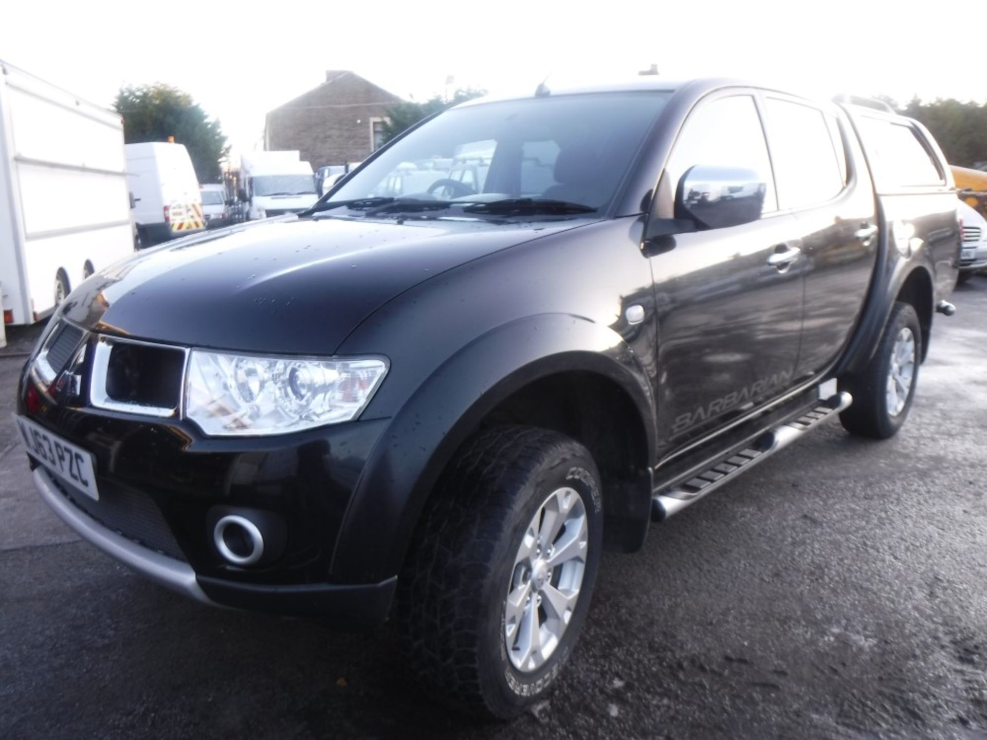 63 reg MITSUBISHI L200 BARBARIAN LB DCB DI-D 4 X 4 PICKUP, 1ST REG 09/13, 50467M WARRANTED, V5 HERE, - Image 2 of 5