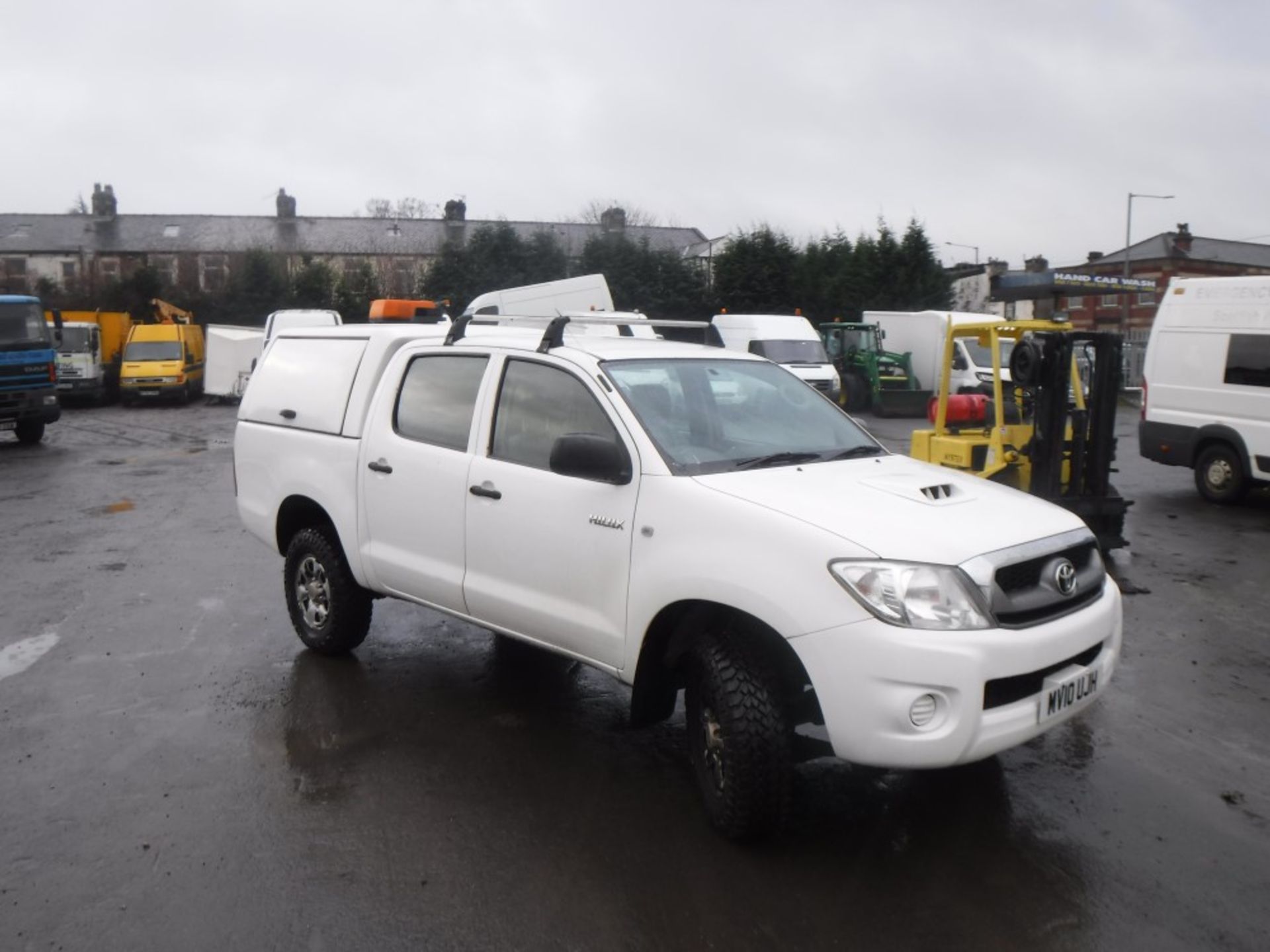 10 reg TOYOTA HI-LUX HL2 D-4D 4 X 4 DCB, 1ST REG 03/10, TEST 01/18, 148807M WARRANTED, V5 HERE, 1