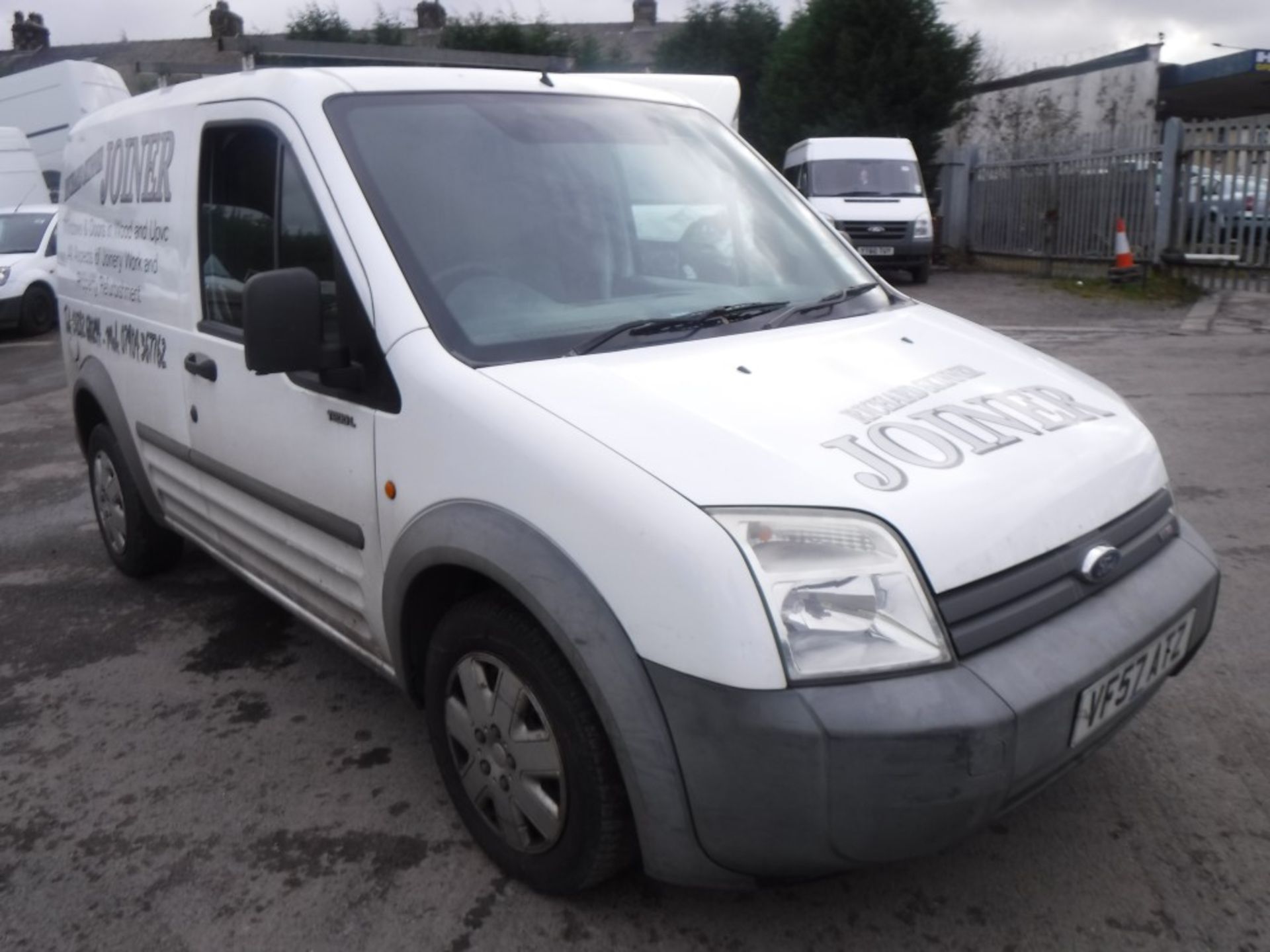 57 reg FORD TRANSIT CONNECT T200 VAN, 1ST REG 02/08, TEST 03/18, 125745M WARRANTED, V5 HERE, 4